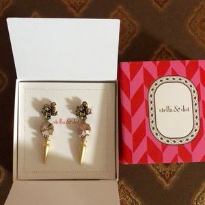 Stella & Dot Earrings